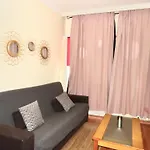 Gravina Beach Apartment 1